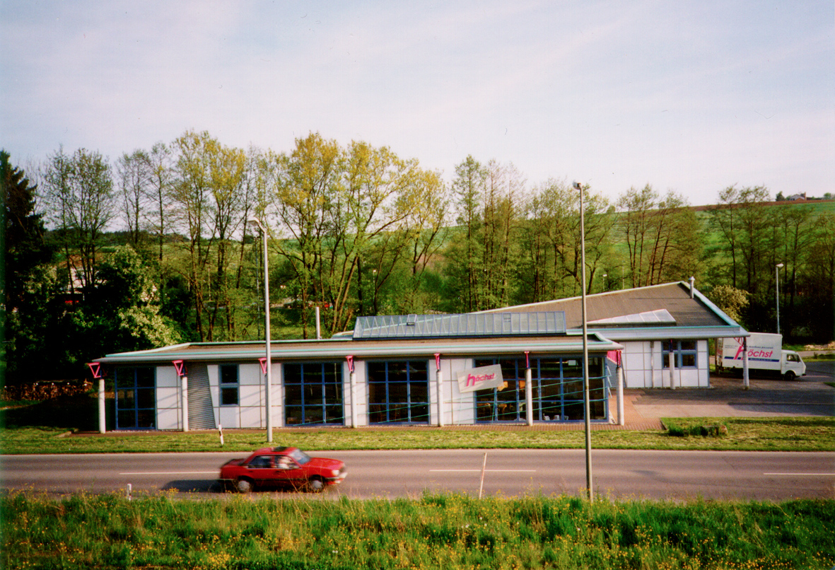 3-Hoechst-1988